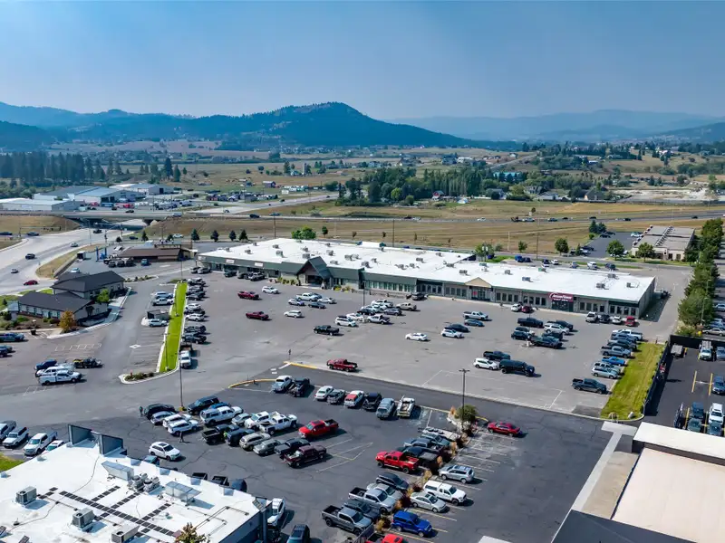 Remodeled Office Suites with Highway Access and Tenant Improvements Available