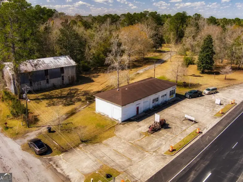 4-acre Commercial Property with Historic Fire Museum on Us Hwy 17, Woodbine
