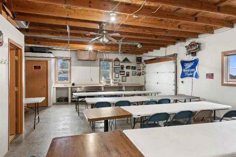 Established Bar and Restaurant with Living Quarters in Stevens Point Area