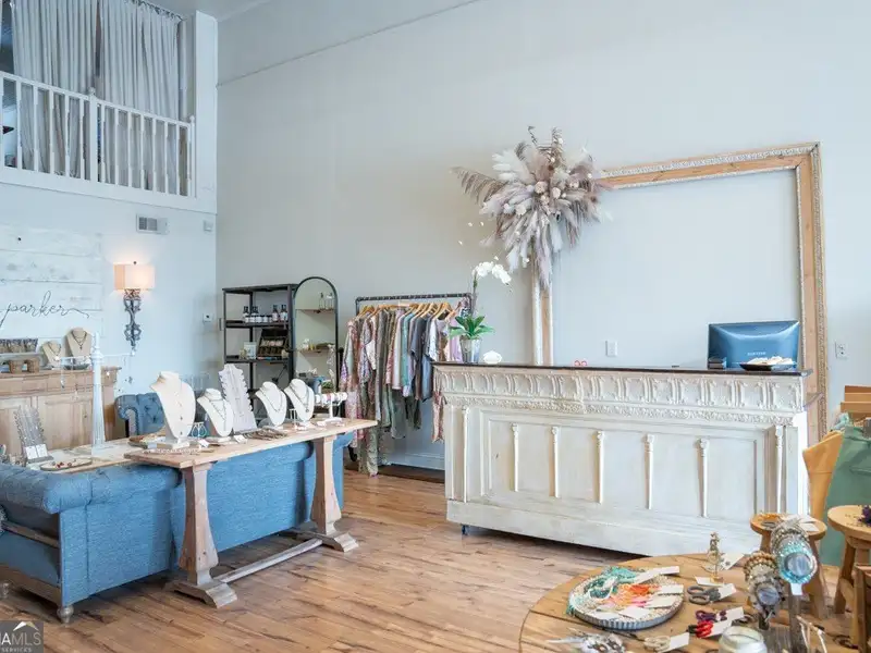 Prime Downtown Cartersville Commercial Property with Retail Space and Rooftop Potential