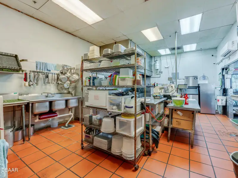 Iconic Daytona Diner for Sale - Established Business with Seating and Favorable Lease