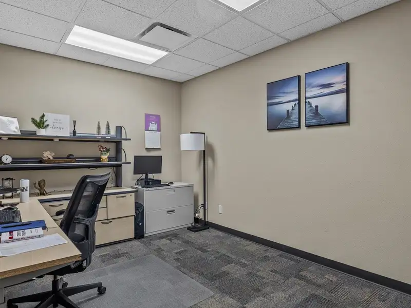 Free-standing 12,360 Sq. Ft. Commercial Building in High-traffic Location