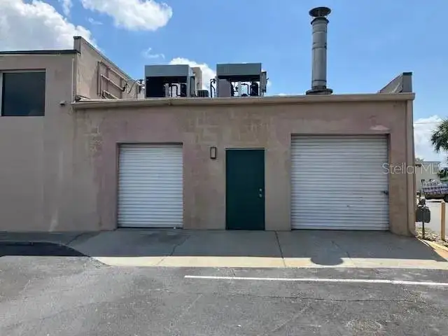 Established Laundry Location on Corner Parcel in Town and Country