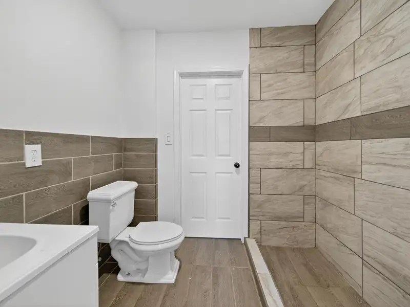 Remodeled Duplex in Fresno with Nmx Zoning for Residential and Commercial Use