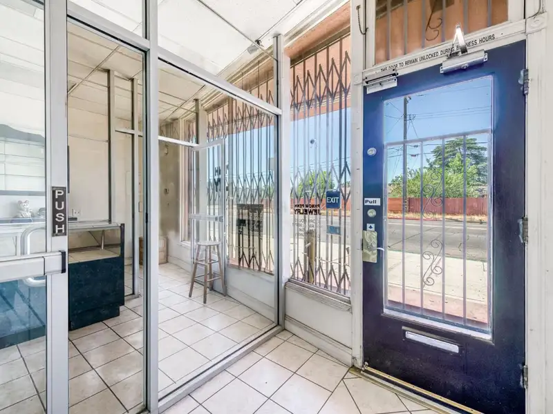 Single Story Free-standing Building with Dual Retail Spaces Near Va Hospital Fresno
