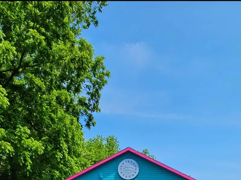Unique Commercial Property with Airbnb Cabin Near Renfro Valley Music Barn
