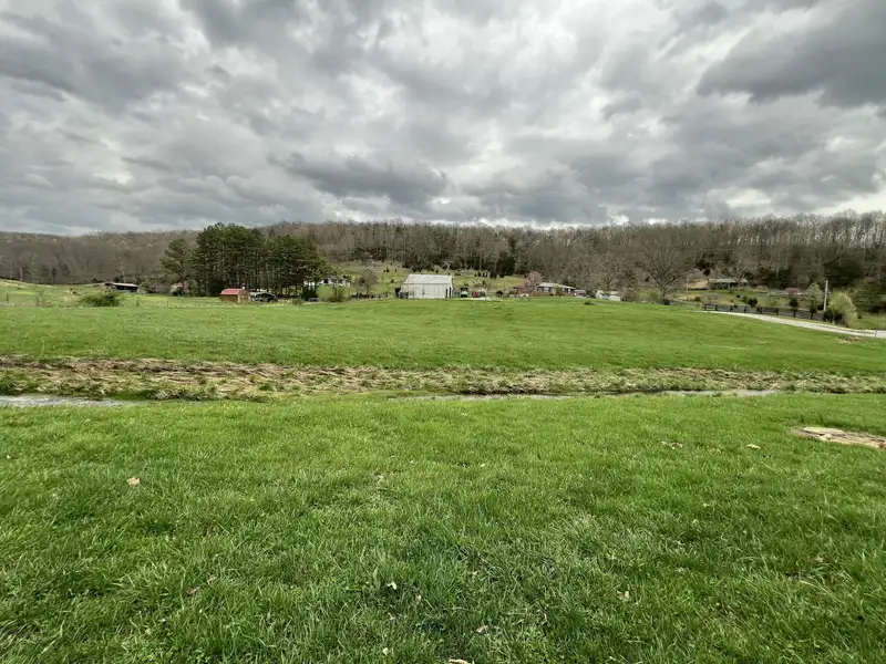 Unique Commercial Property with Airbnb Cabin Near Renfro Valley Music Barn
