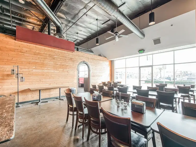 Restaurant Location for Sale with Equipment, Lease Transfer, and License in Palm & Nees Ave