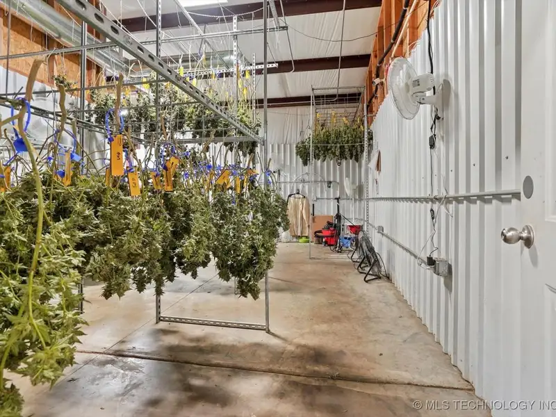 Modern Industrial Property on 9 Acres with Versatile Space and Expansion Potential