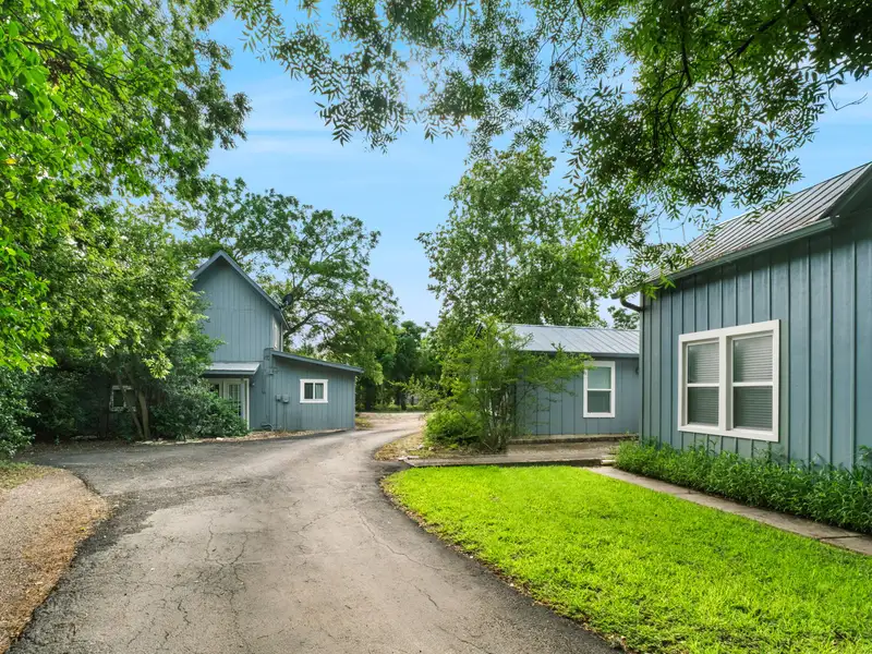 Historic Vintage Office Building with Additional Income Potential in Downtown Boerne
