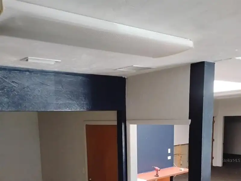Downtown Gainesville Office/retail Suite in Central Business District