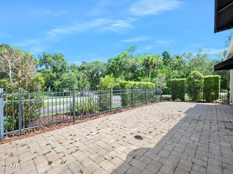 Class a Office Building with River Views in Ormond Beach, Ideal for Dual Tenancy