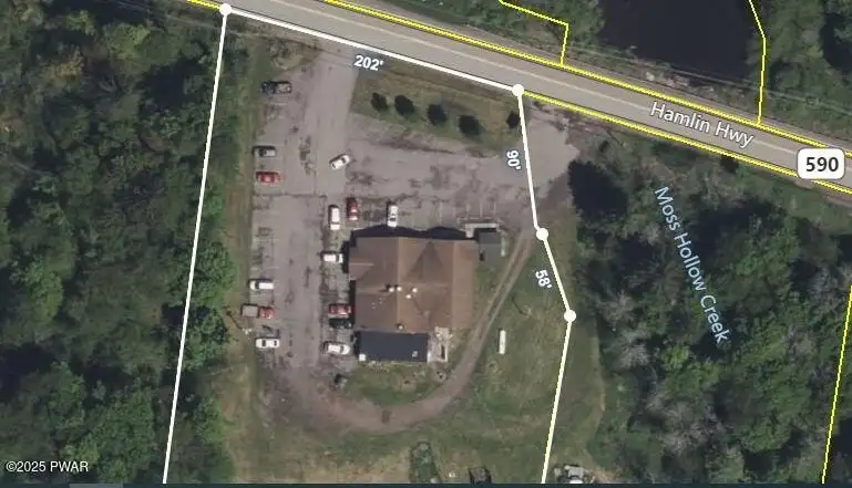 Commercial Building on 7.5 Acres in High-traffic Location Near Hamlin