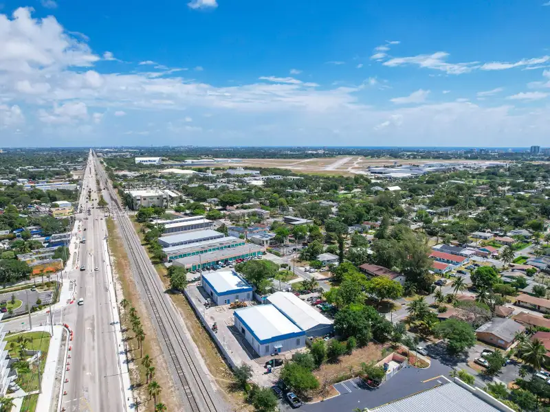 10,000 Sq Ft Warehouse Space for Lease in Pompano Beach, B-4 Commercial Zoning