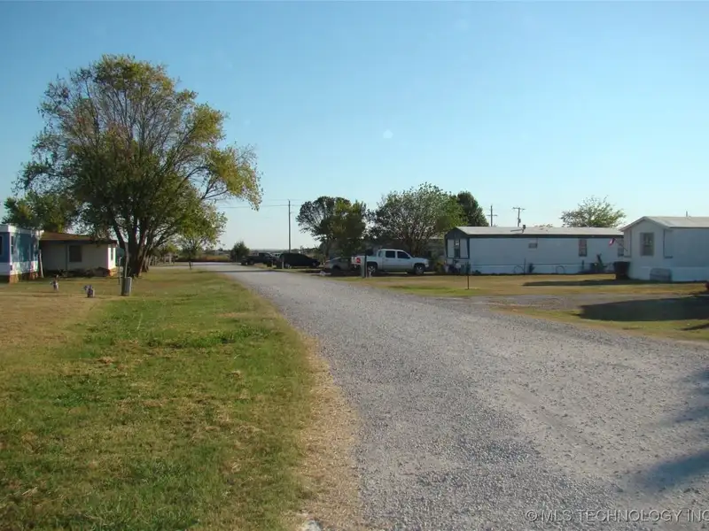 Mobile Home Community in Stoneridge Addition, 22.5 Acres with Rental Opportunities