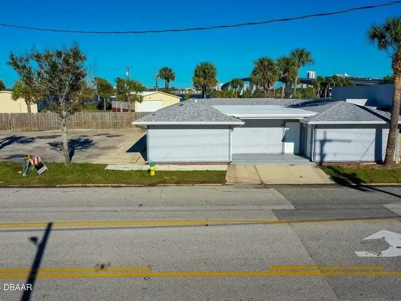 Single Tenant Office Space with Multiple Rooms Near Seabreeze Bridge