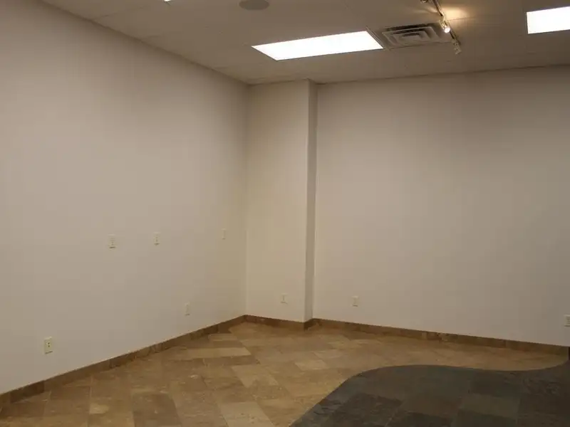 Commercial Condo in Bodo Park with Custom Finishes and Great Visibility