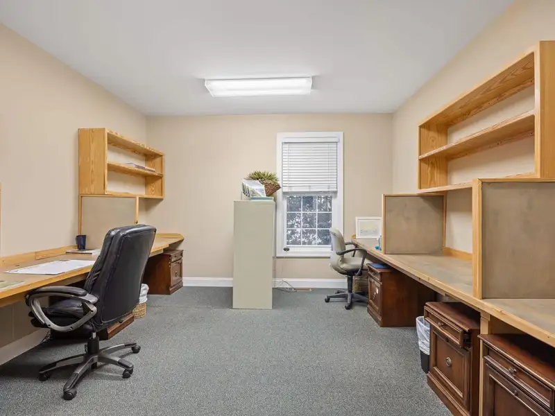 Centrally Located 3761 Sq Ft Office Space in Pawleys Island with Ample Parking