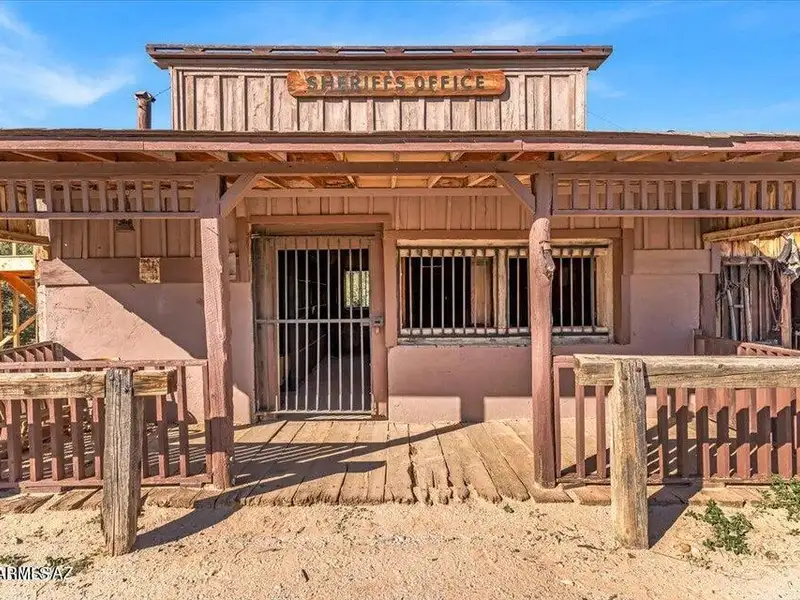 Unique Old West Movie Set and Museum in Gammons Gulch