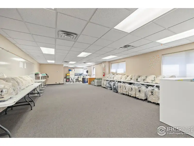 Multi-property Sale: 5818 - 5821 Lockheed Ave, Comprehensive Specifications Available