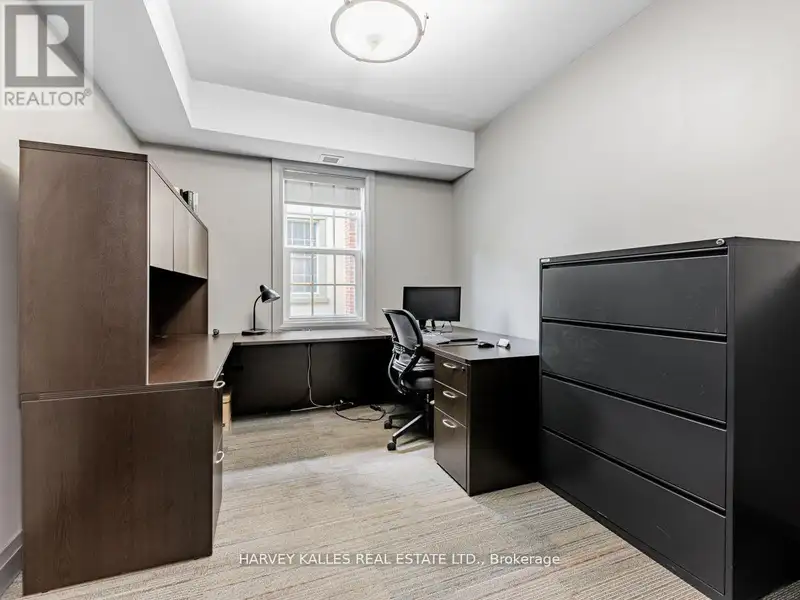 Custom Built Mixed-use Office/residential Property in Thornhill Village, 2013 Award Winner