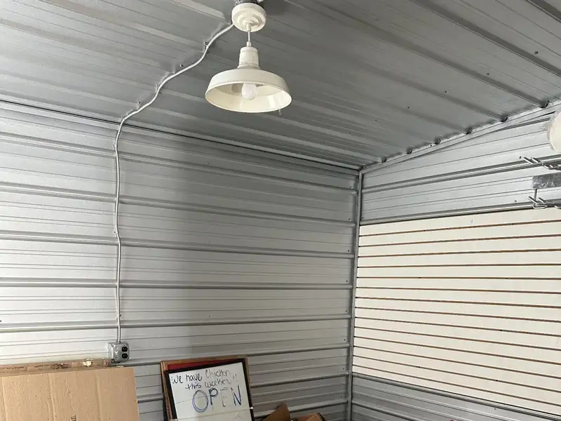 Commercial Restaurant with Rv Hookups and Additional Lot Near I-40 Exit 152
