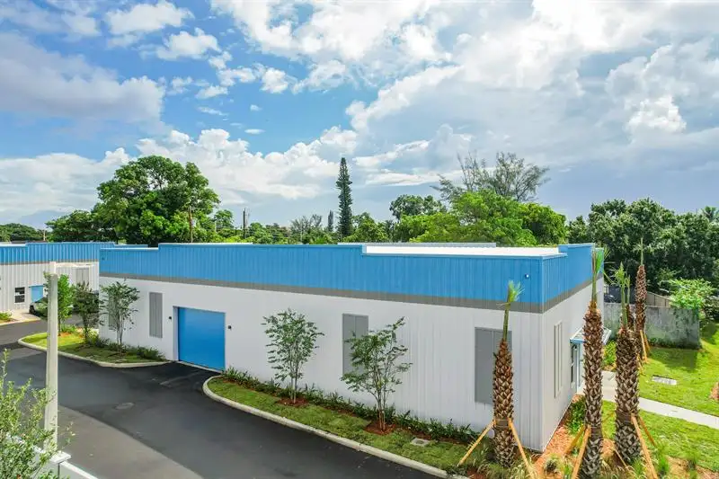 10,000 Sq Ft Warehouse Space for Lease in Pompano Beach, B-4 Commercial Zoning