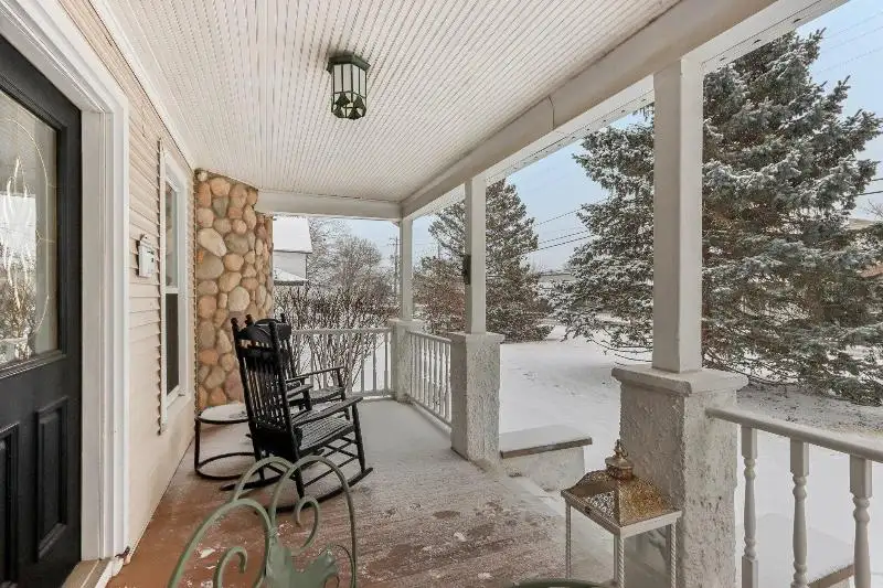 Historic Renovated Victorian Business Property in Downtown Hartland with Parking and Garage