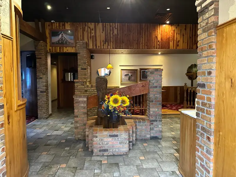 Remodeled Restaurant Building with Established Business in Prime Location Near I-70 Interchange