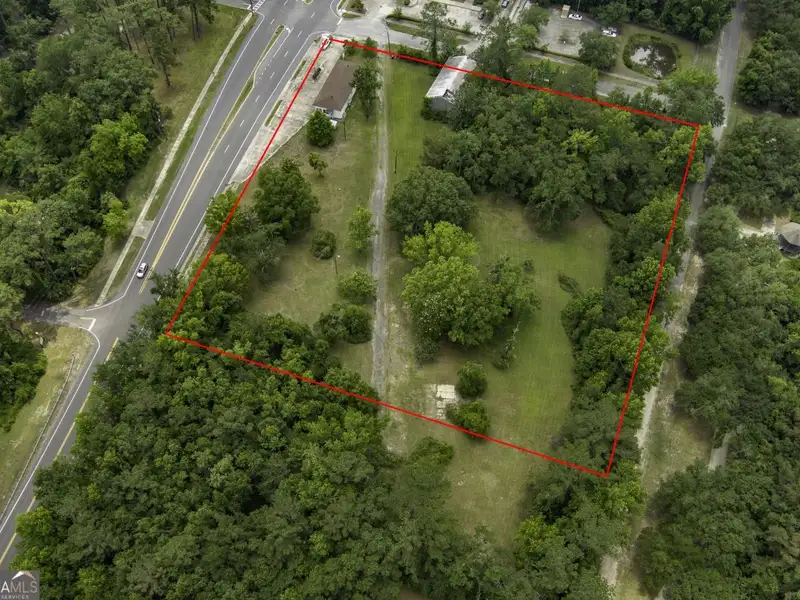 4-acre Commercial Property with Historic Fire Museum on Us Hwy 17, Woodbine