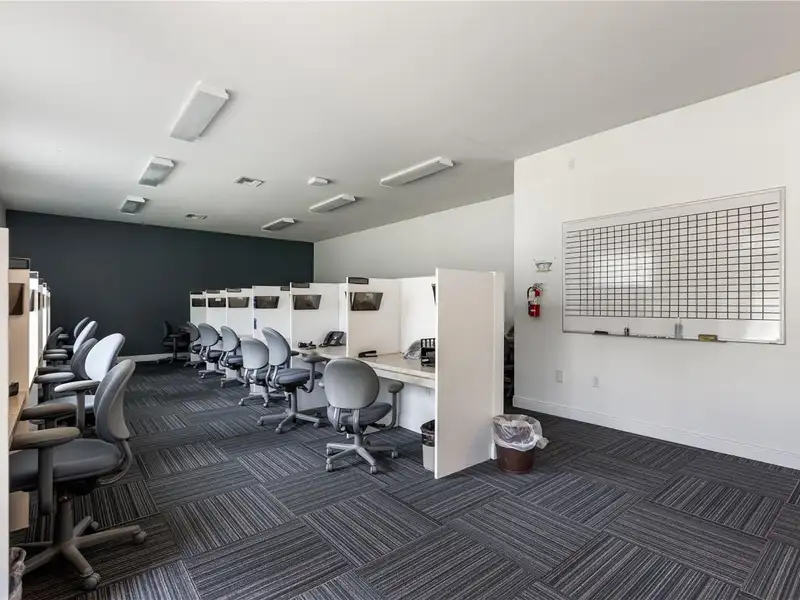 Commercial Investment Property in Gainesville, Fl with Long-term Tenant and Expansion Lot