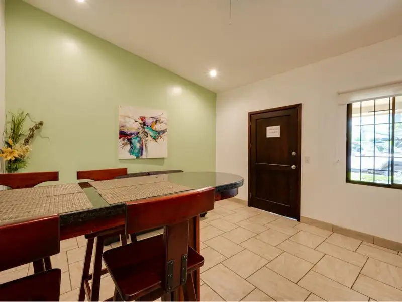 Centrally Located Guest House Apartments in Flamingo Beach, Costa Rica