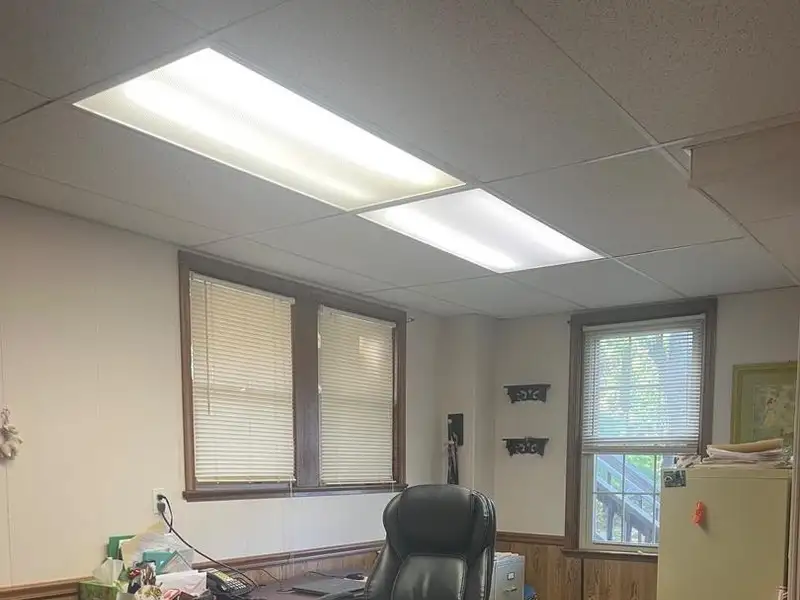 Well-maintained Office Building in Media, Middletown Township with Multiple Offices and Garage