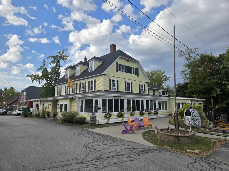 Multi-use Property with Restaurant, Brewery, and Guest Rooms Near Mt. Washington