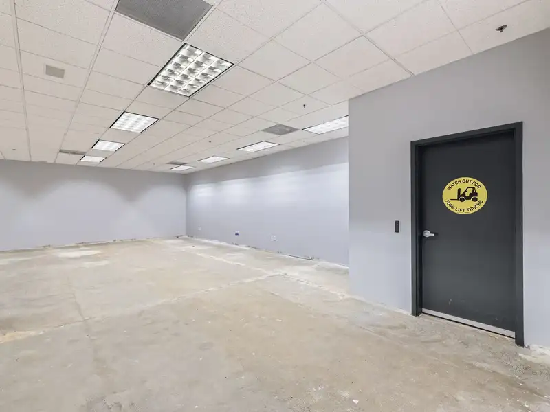 Versatile Office/warehouse Space in Central Denver with Climate Control and Ample Parking