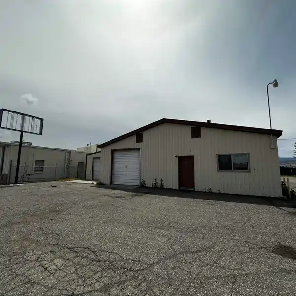 Commercial Lease
