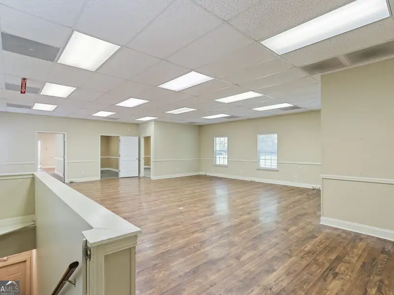 Versatile 7,900+ Sq Ft Medical Office Building in Prime Location Near Hospital
