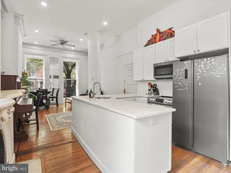 Fully Renovated Six-unit Property in Mount Vernon, Baltimore with Modern Finishes and Parking