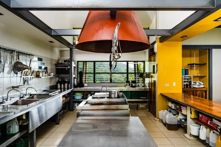 Celeste Mountain Lodge: 17-acre Eco-lodge with Rainforest Reserve in Costa Rica