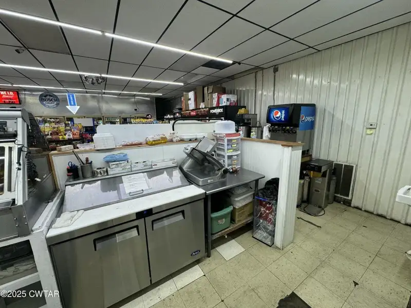 Established Convenience Store with Gasoline Sales in Gates, 30 Years in Business