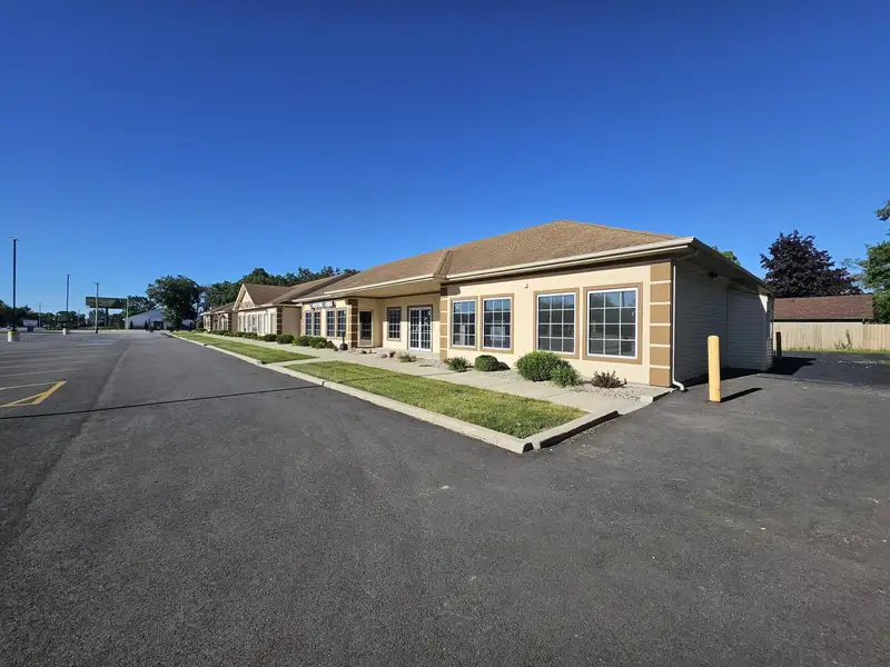 Brand-new End Unit Retail/office Space in Prime Location with Ample Parking