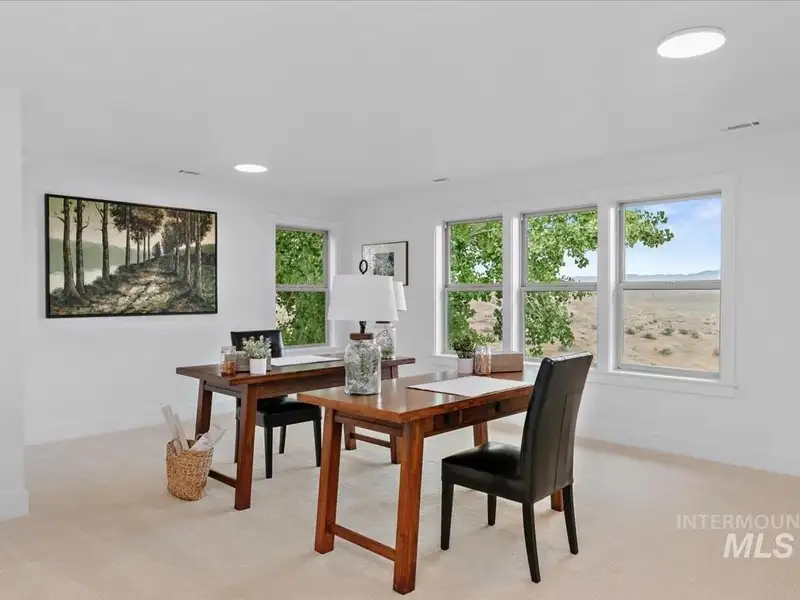 Hilltop Winery and Event Center with Custom Home and 360-degree Views in Eagle, Idaho