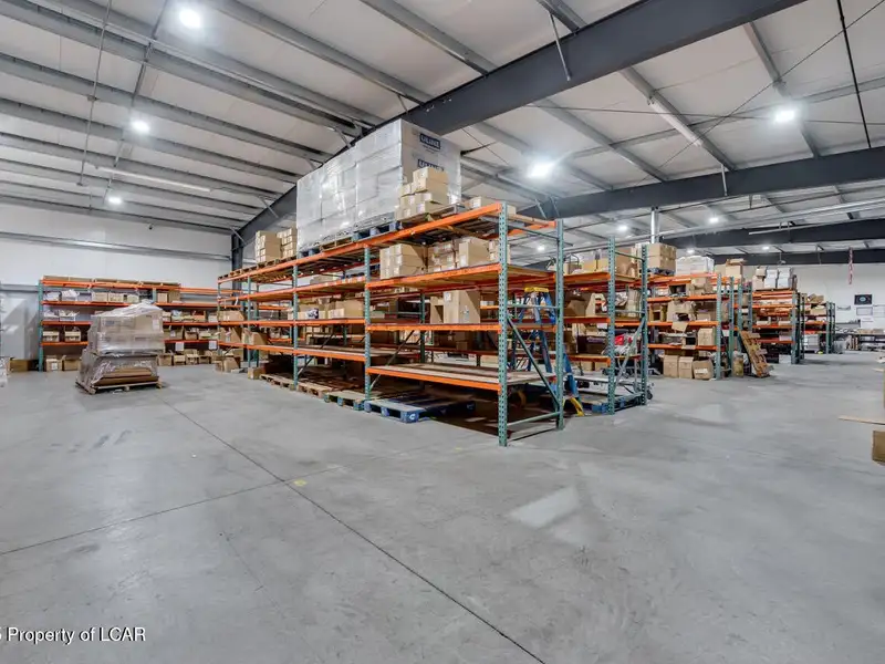 Warehouse with Overhead Doors on Purdytown Turnpike - 12,091 Sq Ft