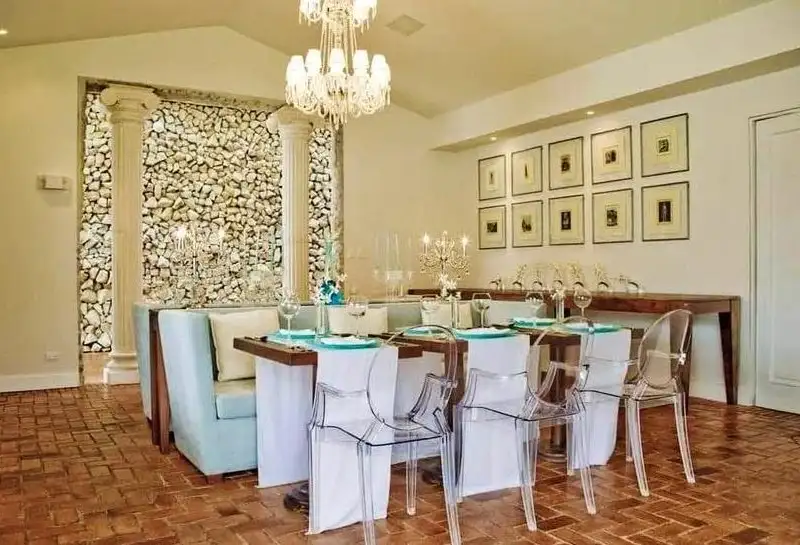 Asclepios Hotel: Profitable 12-bedroom Investment in Tambor, Alajuela with Sustainable Features