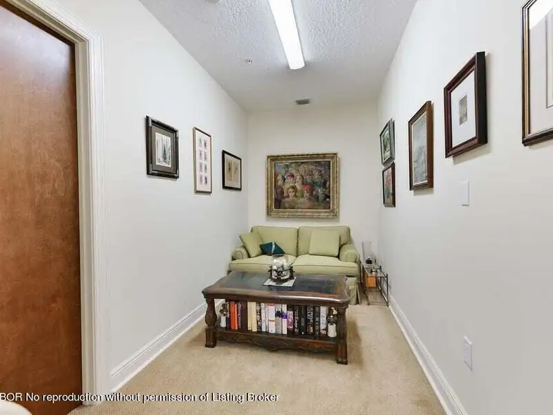 Live/work Condominium in Downtown West Palm Beach with Private Entrance and Parking