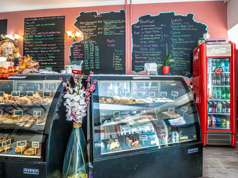 Established Coffee and Sweet Shop in Prime North Conway Village Location