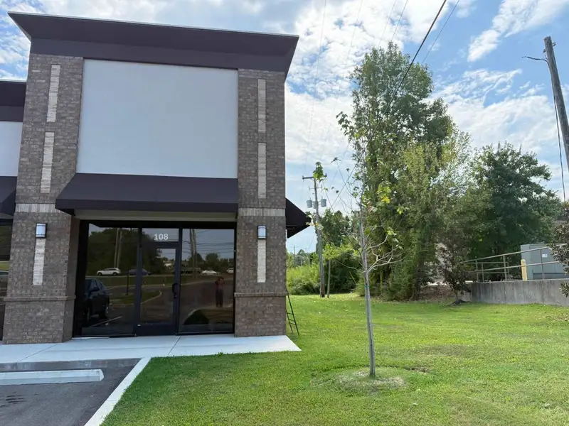 New Retail Spaces for Lease in Hwy 64 Commons - Four 1,250 Sq. Ft. Suites Available