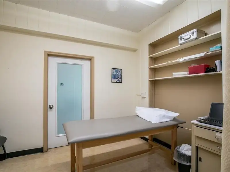 Prime Clermont 2-story Medical Office Building with High Visibility and Ample Parking