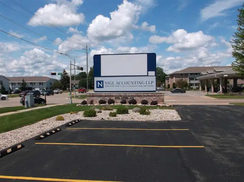 Class a Office Condo for Lease in Oshkosh - 9000+ Sf with Multiple Offices and Parking