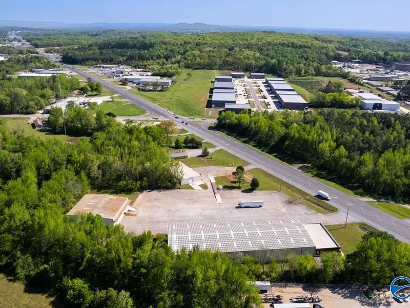 Flexible Industrial Property with 3 Buildings on 6 Acres in Huntsville, Al